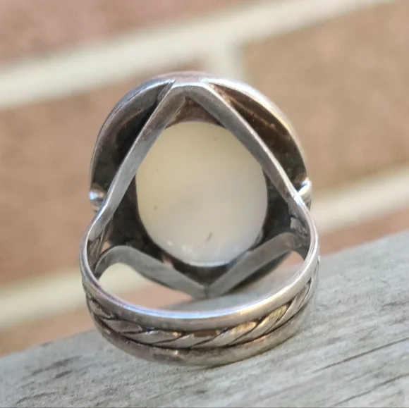 Vintage Sterling Silver Mother Of Pearl Ring - Picture 5 of 6